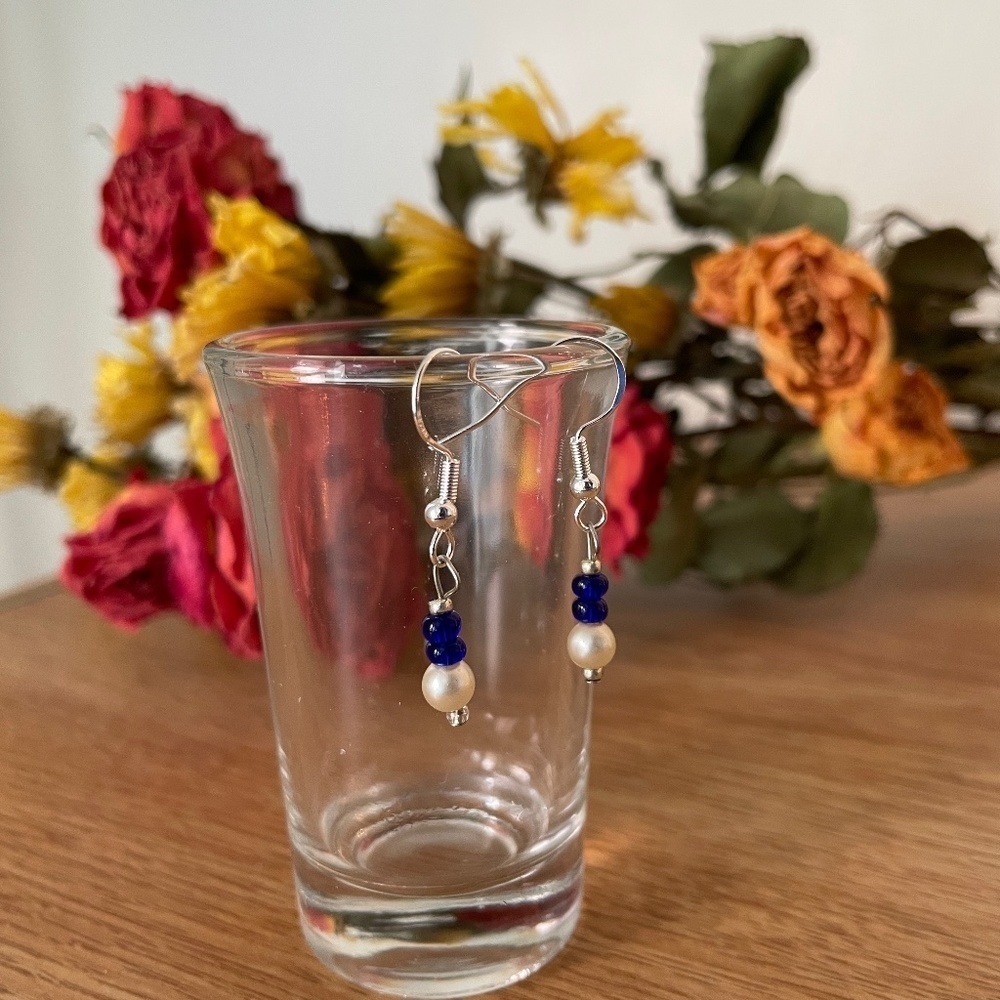 Navy Ivory‎ Beaded Earrings